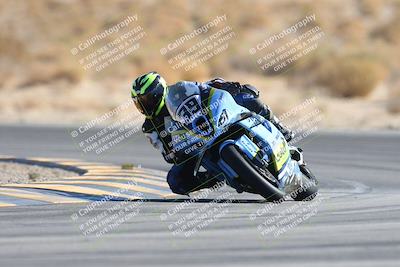 media/Jan-10-2025-CVMA Friday Practice (Fri) [[489e0da257]]/Group 4 and Trackday/Session 4 (Turn 16)/